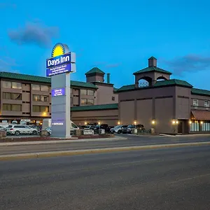 Days By Wyndham South YYC