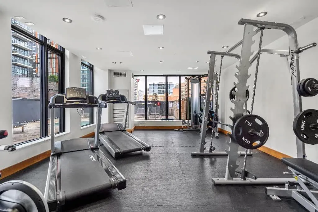 Holiday home Miso 2 Bd - Skyline View Patio Gym Pool & Ac Villa Calgary Canada