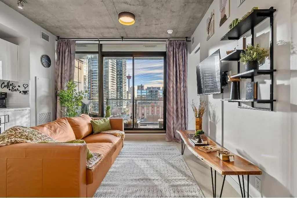 Miso 2 Bd - Skyline View Patio Gym Pool & Ac Villa Calgary